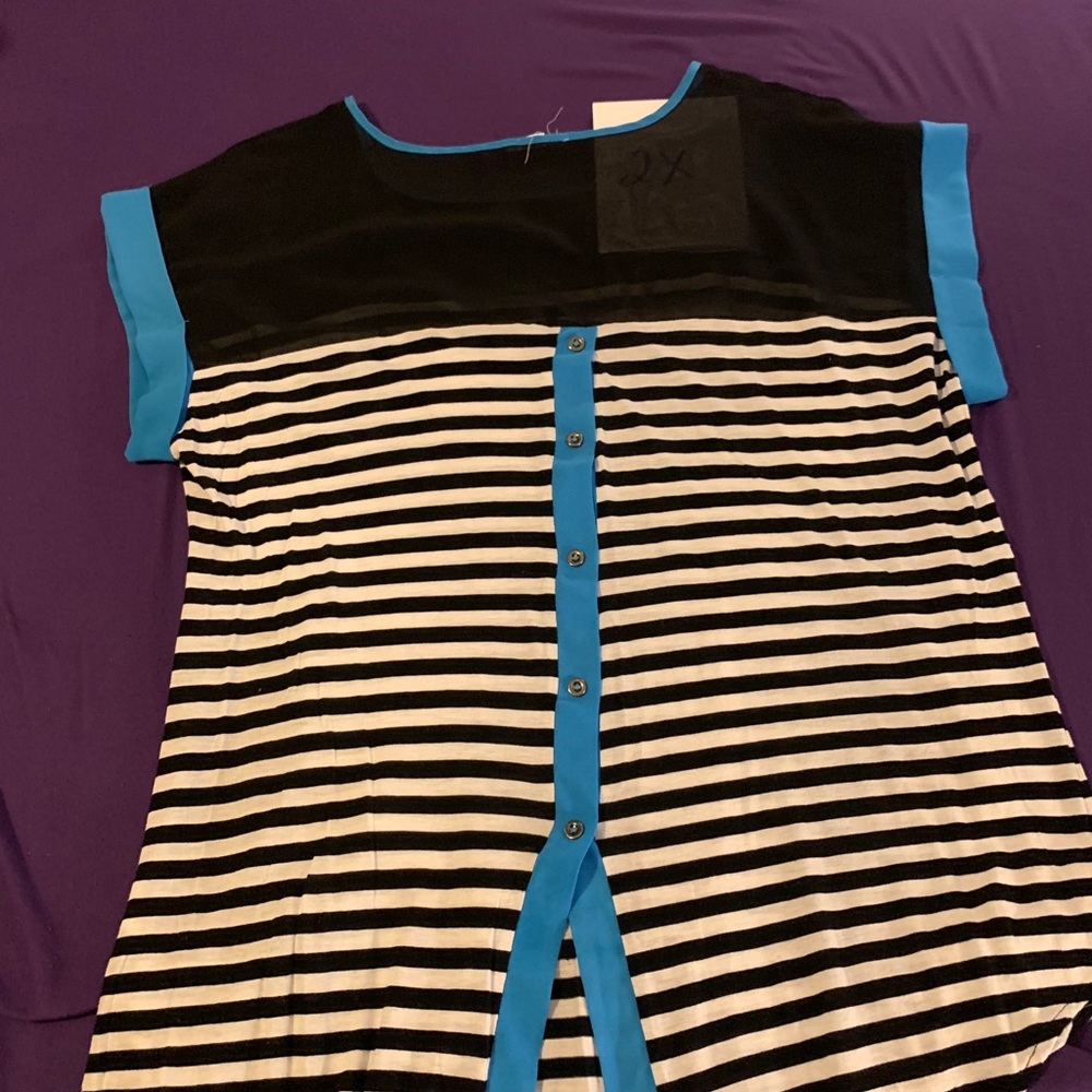 Blouse - Picture 2 of 2